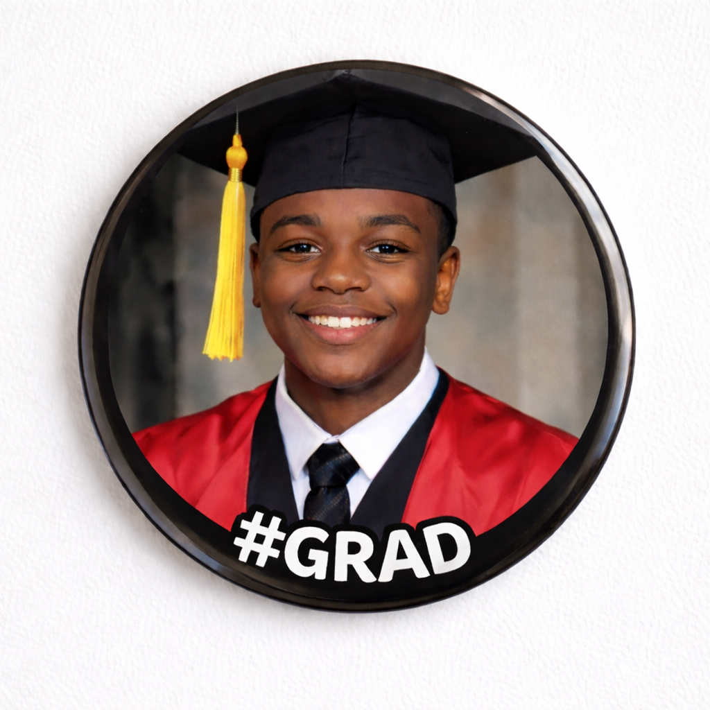 Photo Pin/Buttons Bundle (10)