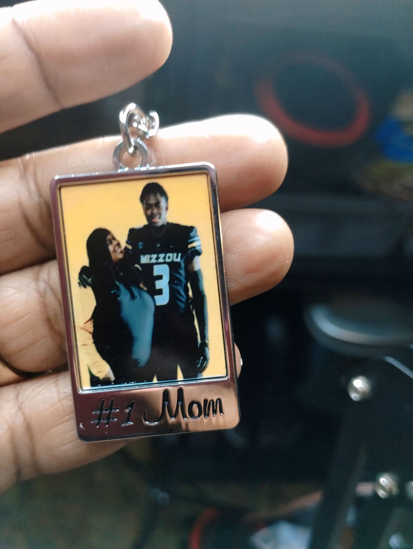 #1 Keychain